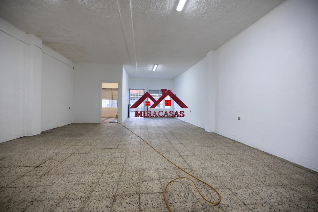 Loja para Arrendamento em Vagos e Santo António Foto 12