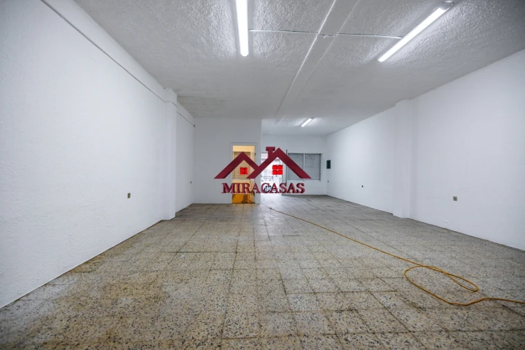 Loja para Arrendamento em Vagos e Santo António Foto 4