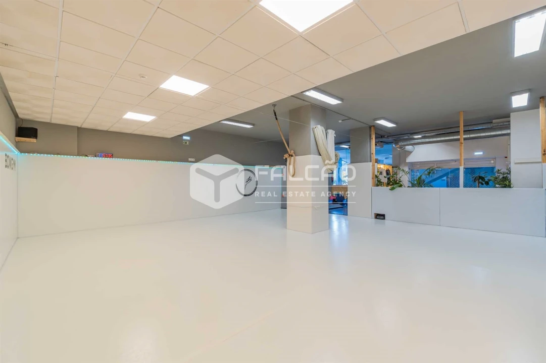 Loja para Venda em Algés, Linda-A-Velha e Cruz Quebrada-Dafundo Foto 21