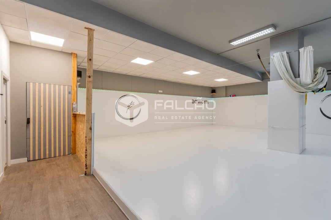 Loja para Venda em Algés, Linda-A-Velha e Cruz Quebrada-Dafundo Foto 16