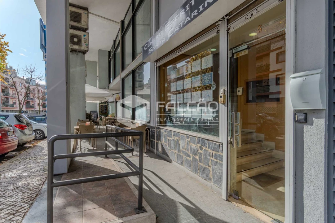 Loja para Venda em Algés, Linda-A-Velha e Cruz Quebrada-Dafundo Foto 37