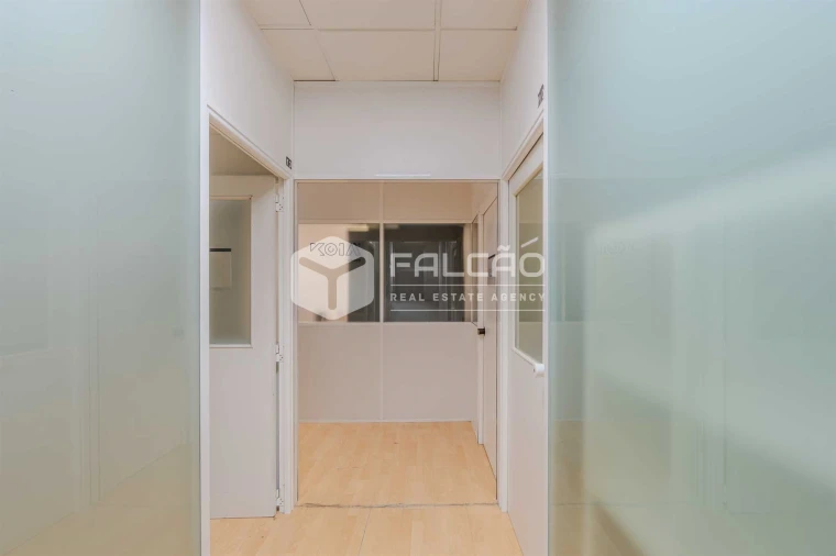 Loja para Venda em Algés, Linda-A-Velha e Cruz Quebrada-Dafundo Foto 22