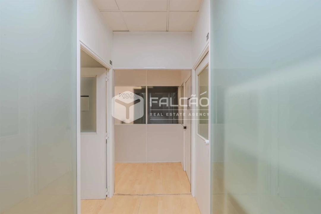 Loja para Venda em Algés, Linda-A-Velha e Cruz Quebrada-Dafundo Foto 22