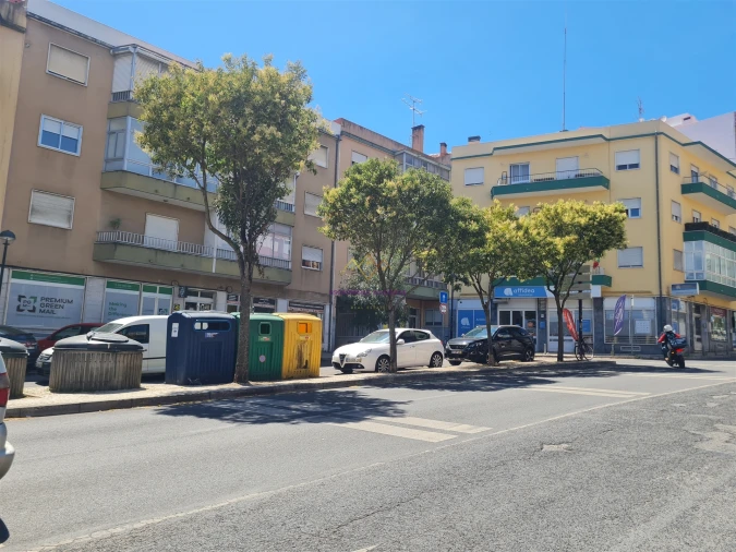 Apartamento T3 para Venda em Falagueira-Venda Nova Foto 19