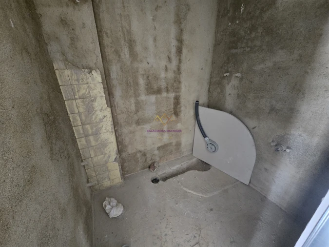 Apartamento T3 para Venda em Falagueira-Venda Nova Foto 12