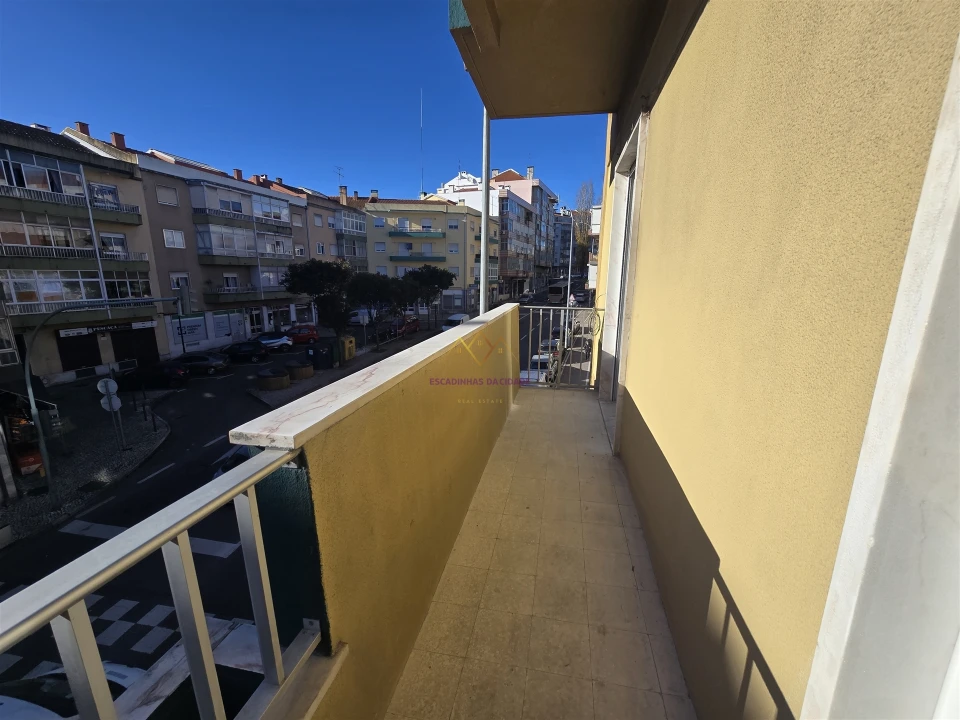 Apartamento T3 para Venda em Falagueira-Venda Nova Foto 10