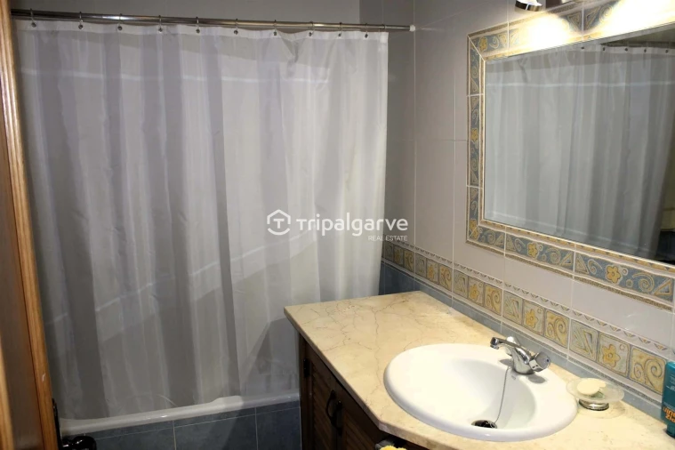 Moradia T4 para Venda em Albufeira e Olhos de Água Foto 37