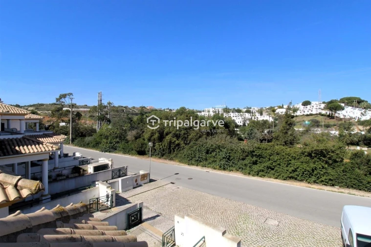 Moradia T4 para Venda em Albufeira e Olhos de Água Foto 29