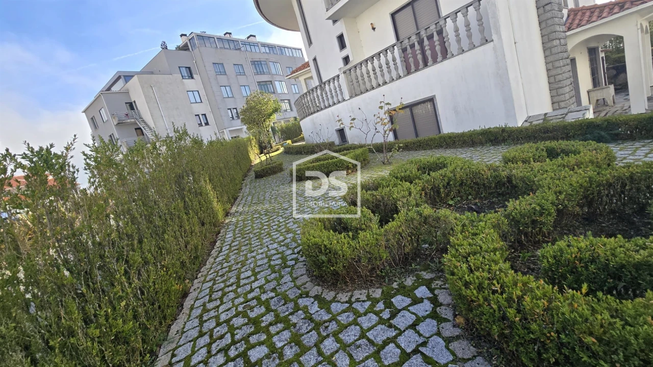 Moradia T6 para Venda em Guarda Foto 42