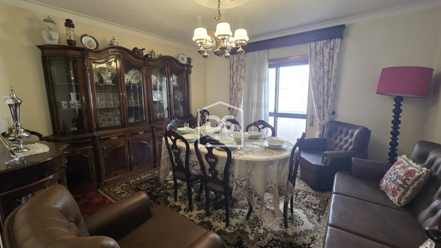 Moradia T6 para Venda em Guarda Foto 14