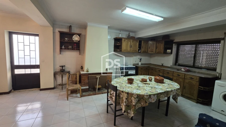 Moradia T6 para Venda em Guarda Foto 30