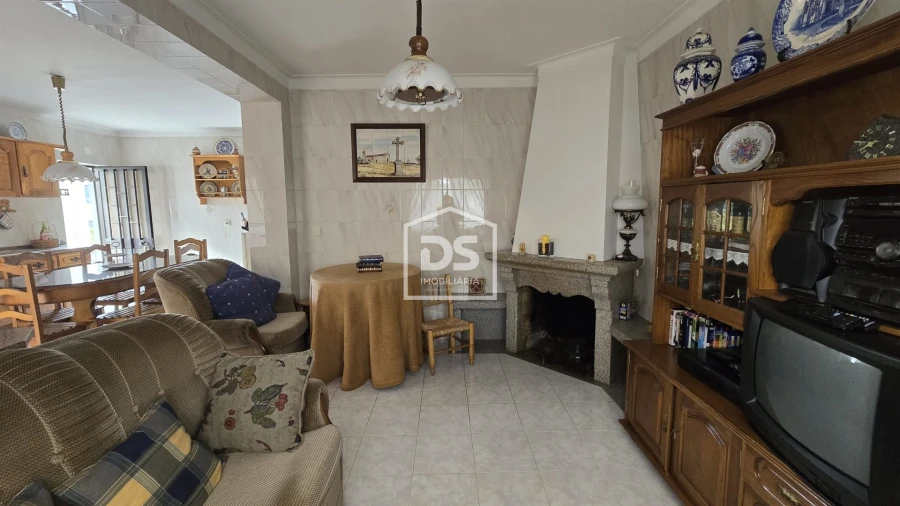 Moradia T6 para Venda em Guarda Foto 9