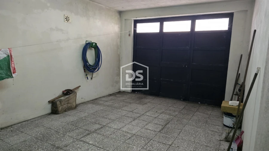 Moradia T6 para Venda em Guarda Foto 35