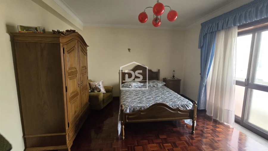 Moradia T6 para Venda em Guarda Foto 22