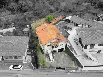 Moradia T3 para Venda em O. Azeméis, Riba-Ul, Ul, Macinhata Seixa, Madail