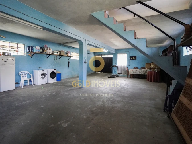 Moradia T3 para Venda em O. Azeméis, Riba-Ul, Ul, Macinhata Seixa, Madail Foto 23