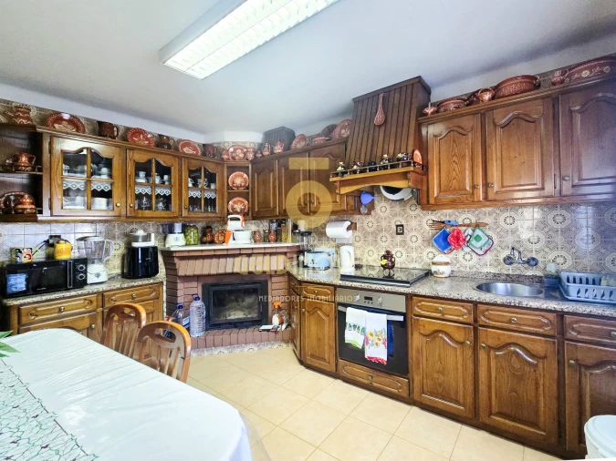 Moradia T3 para Venda em O. Azeméis, Riba-Ul, Ul, Macinhata Seixa, Madail Foto 2