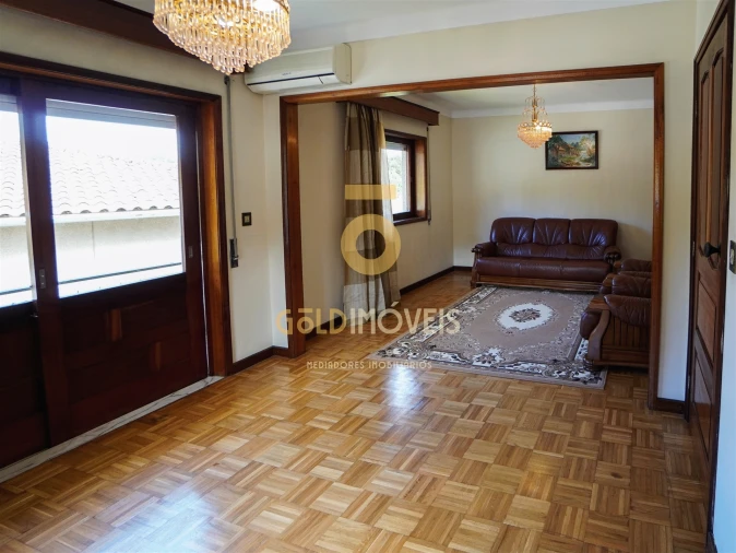 Moradia T3 para Venda em O. Azeméis, Riba-Ul, Ul, Macinhata Seixa, Madail Foto 6