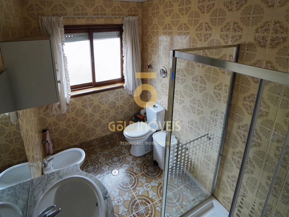 Moradia T3 para Venda em O. Azeméis, Riba-Ul, Ul, Macinhata Seixa, Madail Foto 14