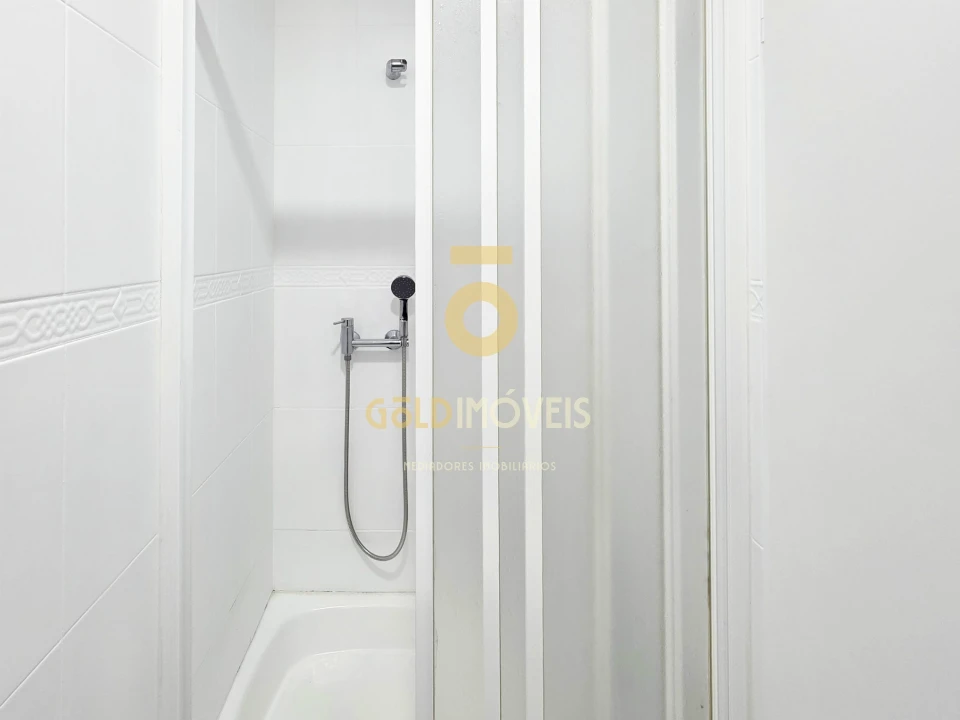 Apartamento T3 para Venda em Pinheiro da Bemposta, Travanca e Palmaz Foto 16