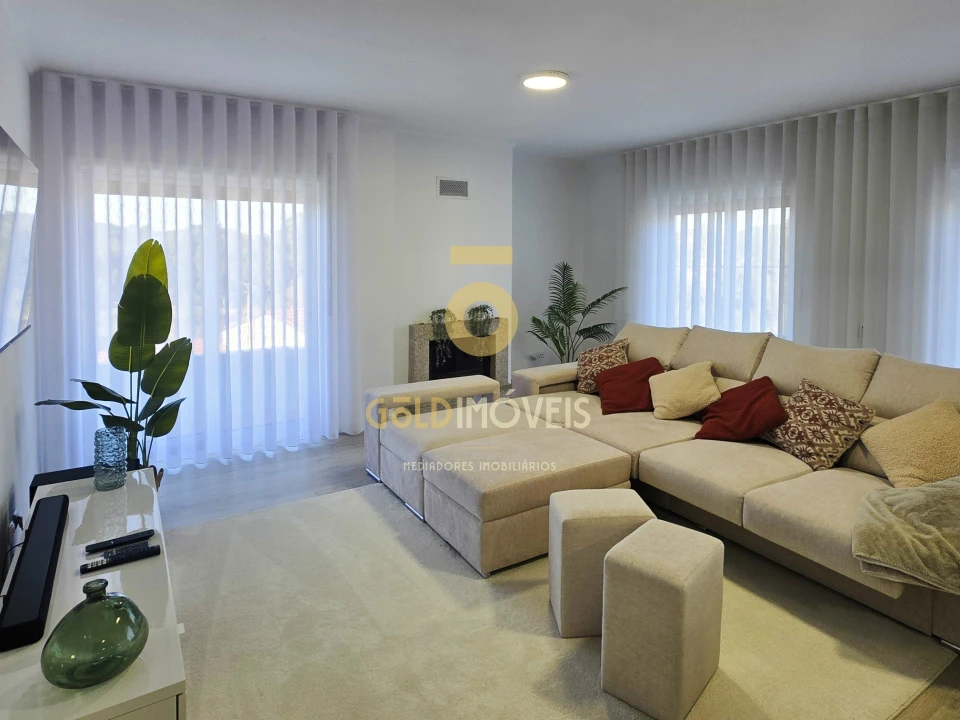 Apartamento T3 para Venda em Pinheiro da Bemposta, Travanca e Palmaz Foto 9