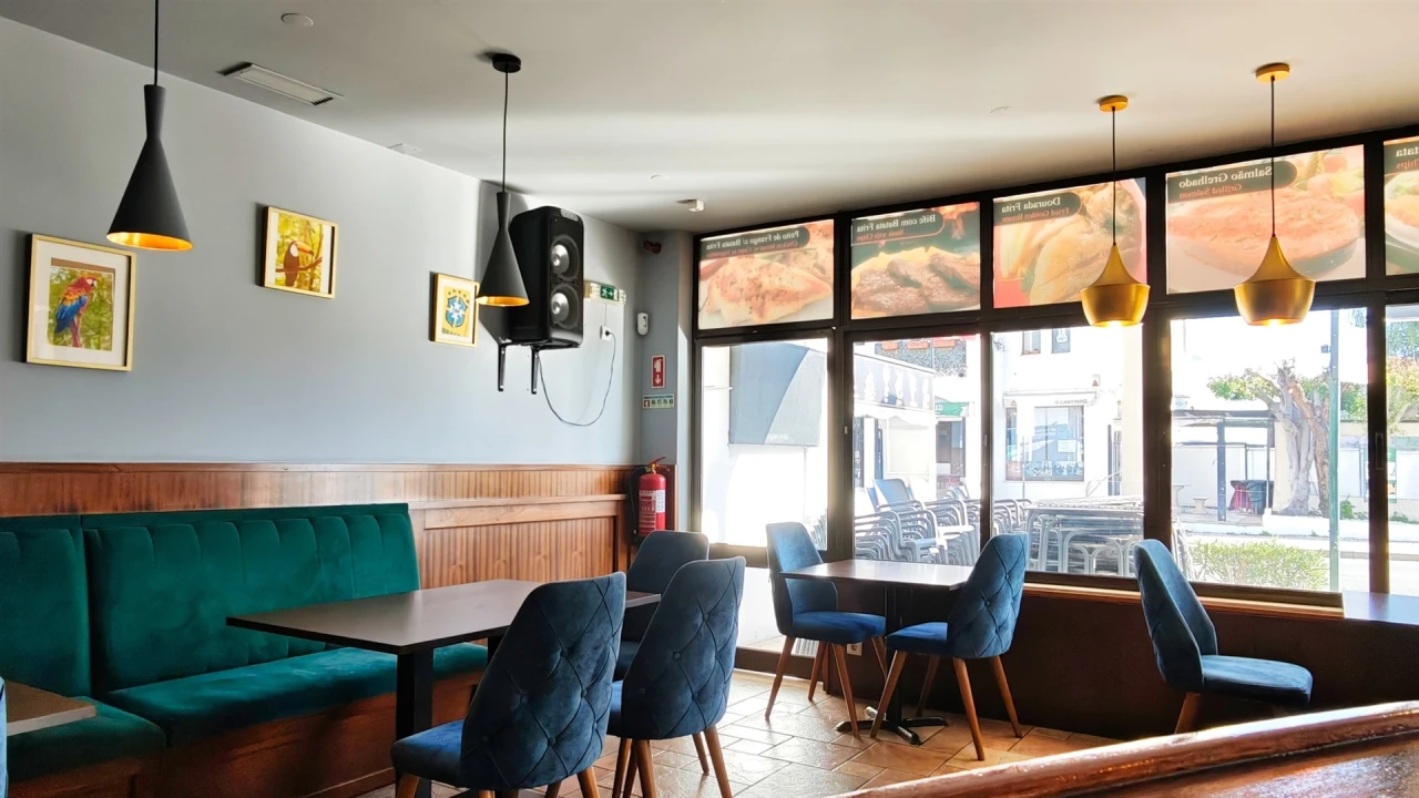 Negócio para Venda em Albufeira e Olhos de Água Foto 22