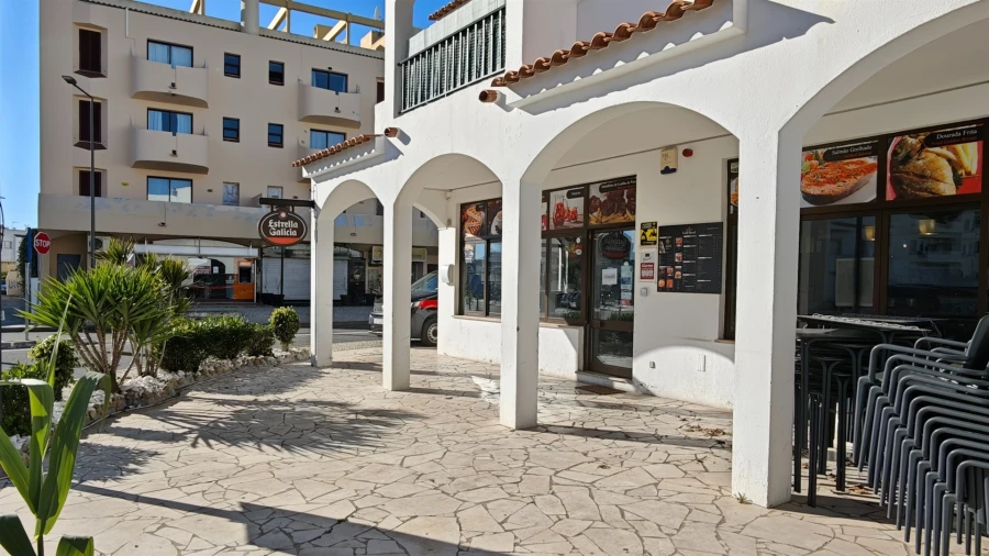 Negócio para Venda em Albufeira e Olhos de Água Foto 2