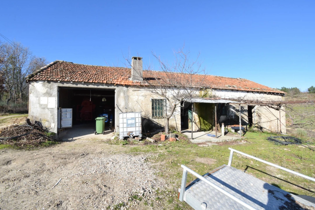 Quinta T0 para Venda em Teixoso e Sarzedo Foto 12