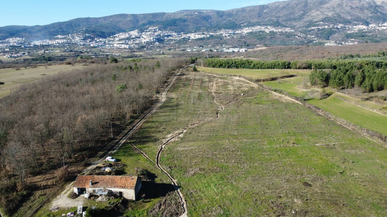 Quinta T0 para Venda em Teixoso e Sarzedo Foto 9