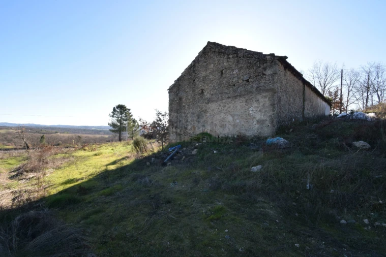 Quinta T0 para Venda em Teixoso e Sarzedo Foto 24