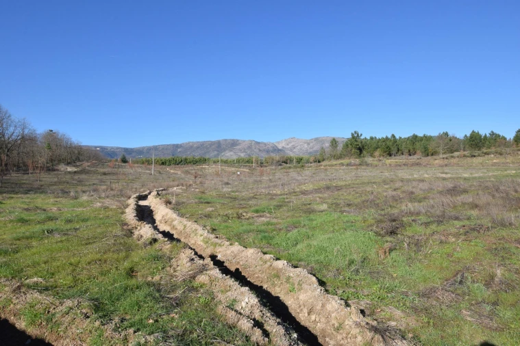 Quinta T0 para Venda em Teixoso e Sarzedo Foto 22