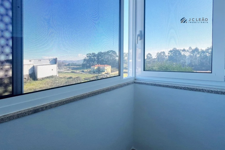 Apartamento T3 para Venda em Vilela Foto 31