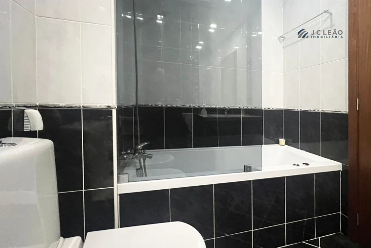 Apartamento T3 para Venda em Vilela Foto 28