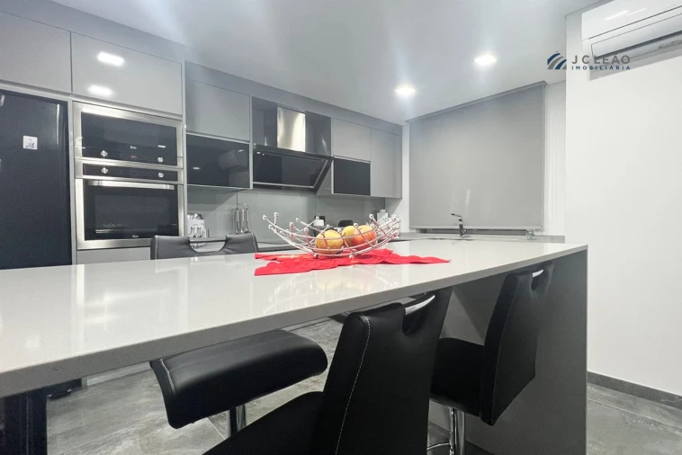 Apartamento T3 para Venda em Vilela Foto 6