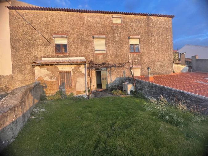 Moradia T6 para Venda em Gouveia (São Pedro e São Julião) Foto 22