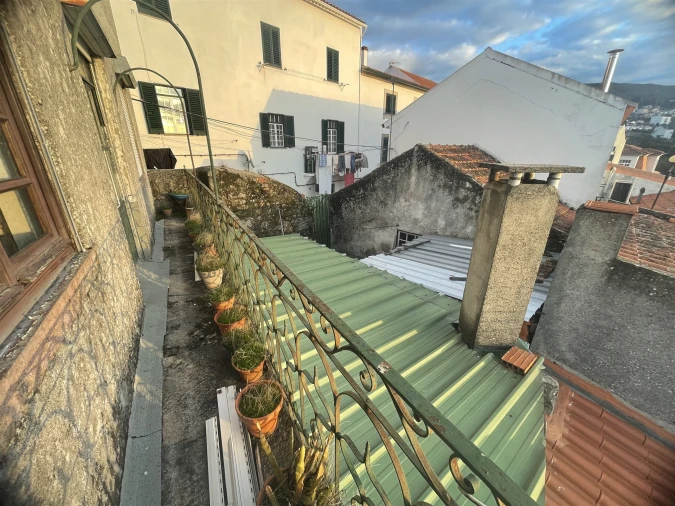 Moradia T6 para Venda em Gouveia (São Pedro e São Julião) Foto 4