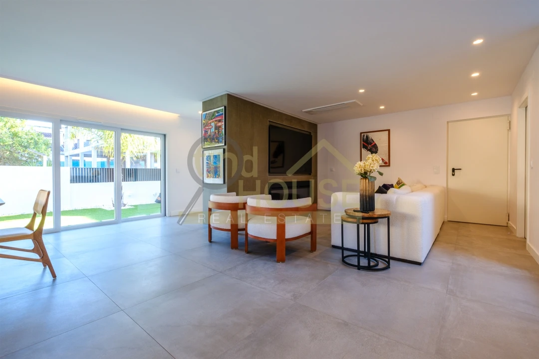 Moradia T3 para Venda em Charneca de Caparica e Sobreda Foto 4