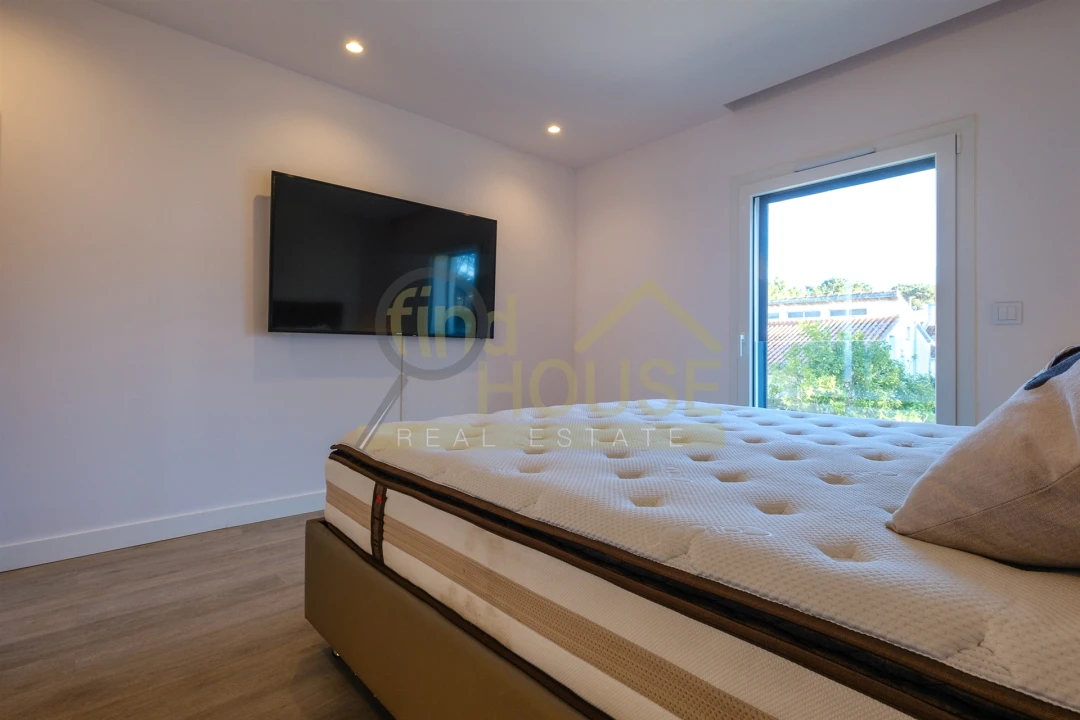 Moradia T3 para Venda em Charneca de Caparica e Sobreda Foto 29