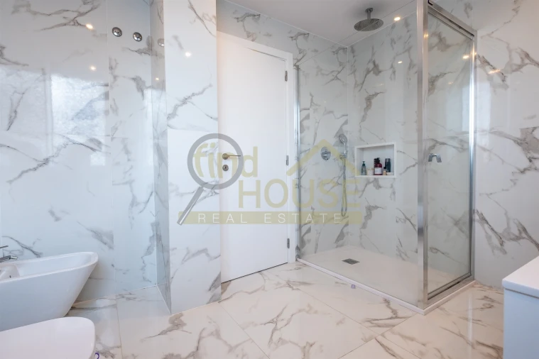 Moradia T3 para Venda em Charneca de Caparica e Sobreda Foto 35