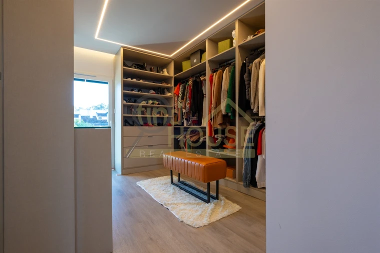 Moradia T3 para Venda em Charneca de Caparica e Sobreda Foto 30