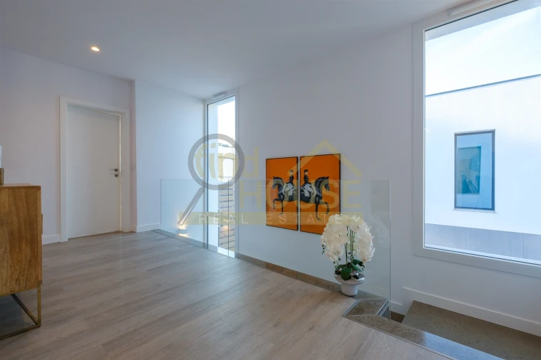 Moradia T3 para Venda em Charneca de Caparica e Sobreda Foto 16