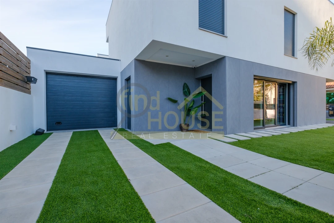 Moradia T3 para Venda em Charneca de Caparica e Sobreda Foto 42