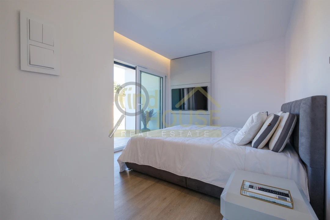 Moradia T3 para Venda em Charneca de Caparica e Sobreda Foto 18