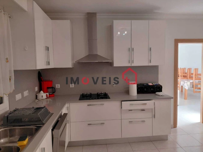 Moradia T3 para Venda em Atouguia Foto 2