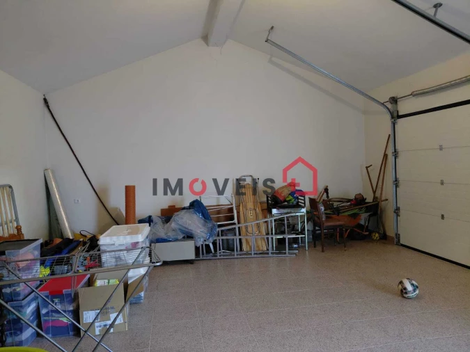 Moradia T3 para Venda em Atouguia Foto 12