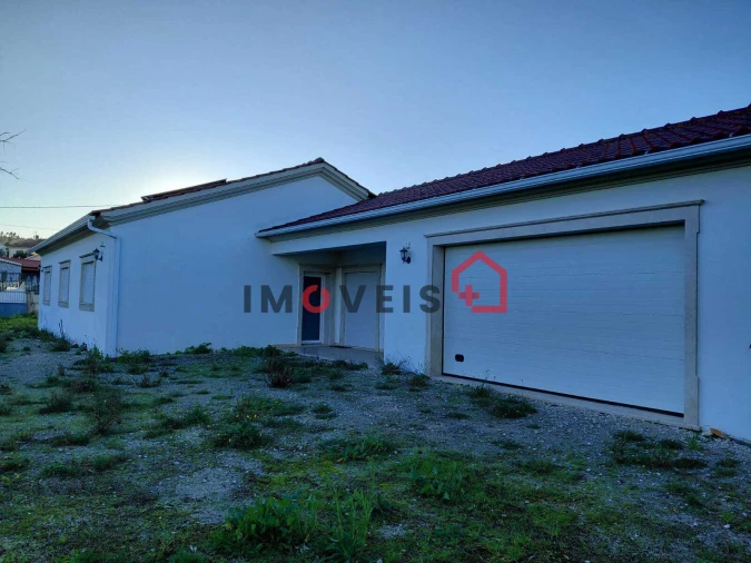 Moradia T3 para Venda em Atouguia Foto 13