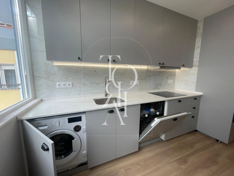 Apartamento T3 para Venda em Carnaxide e Queijas Foto 8