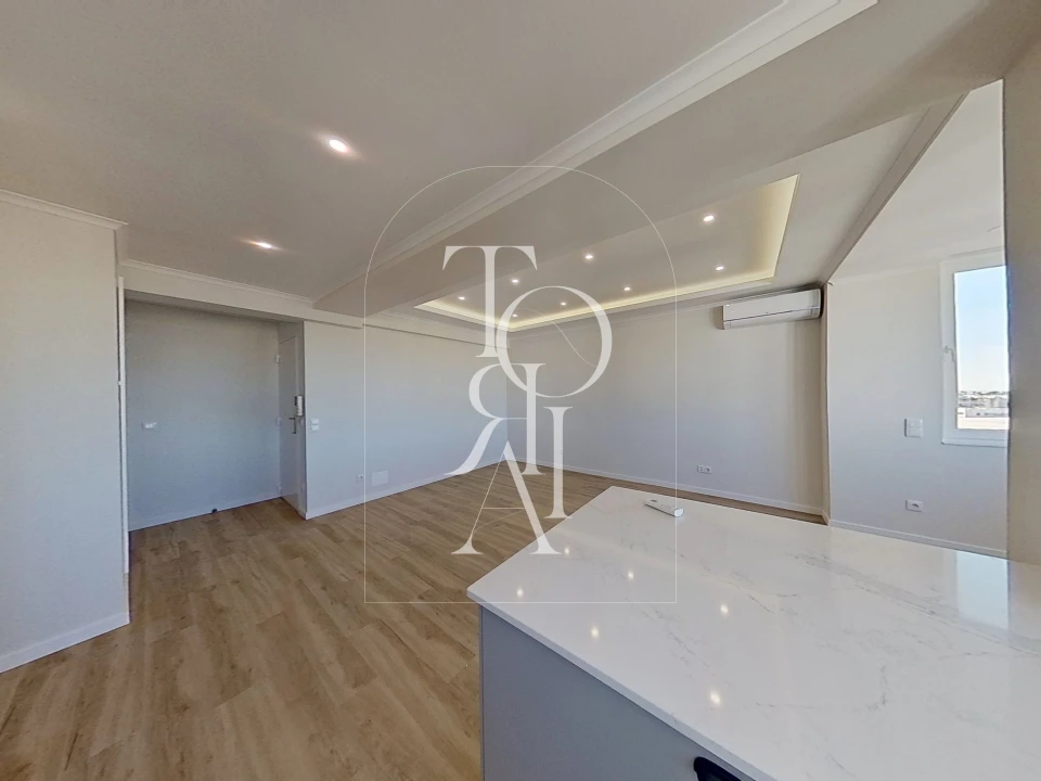 Apartamento T3 para Venda em Carnaxide e Queijas Foto 10