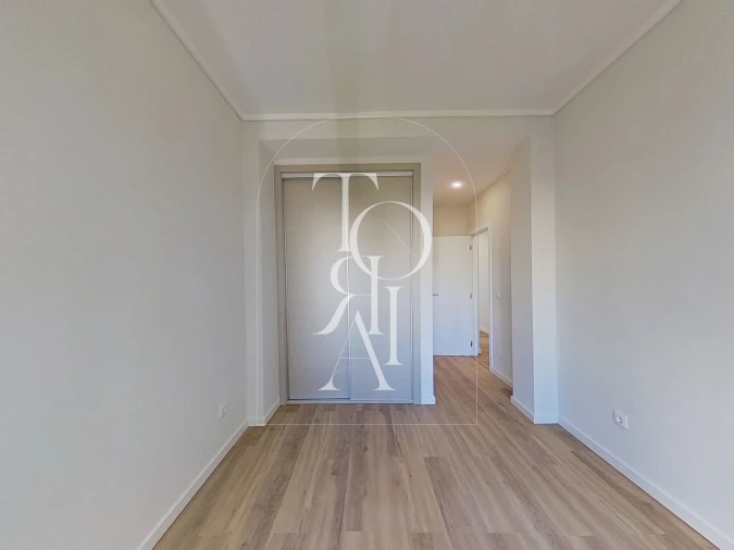 Apartamento T3 para Venda em Carnaxide e Queijas Foto 18