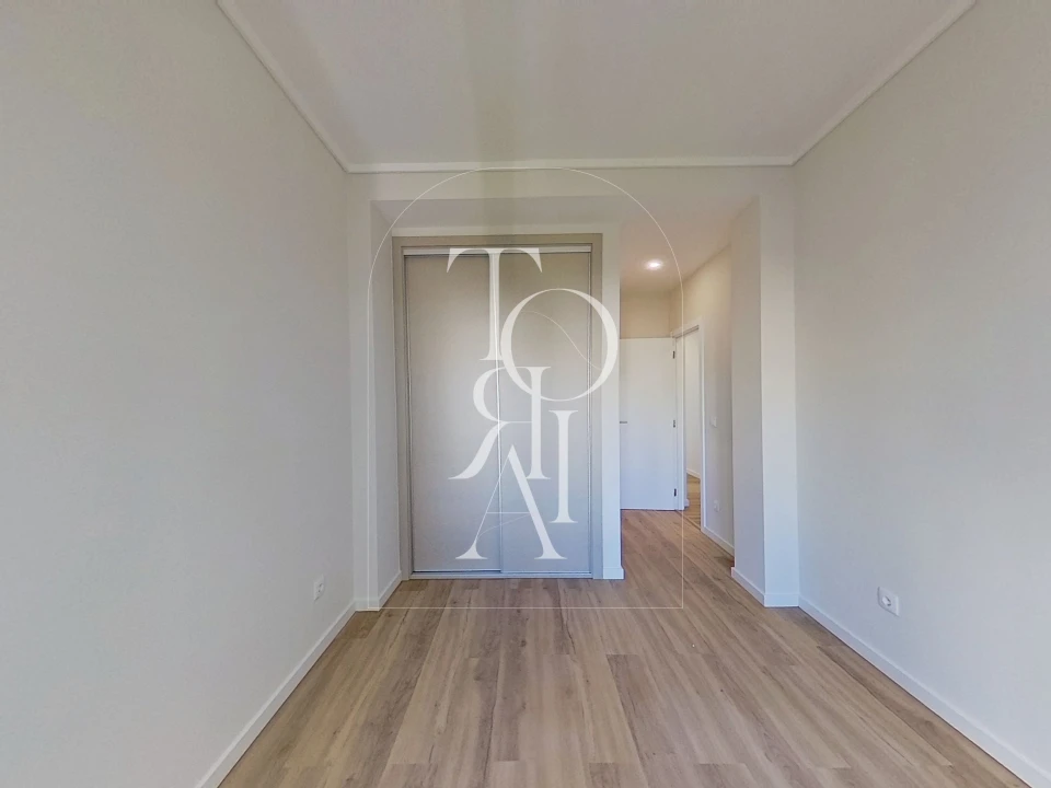 Apartamento T3 para Venda em Carnaxide e Queijas Foto 18